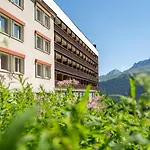 Arosa Mountain Lodge